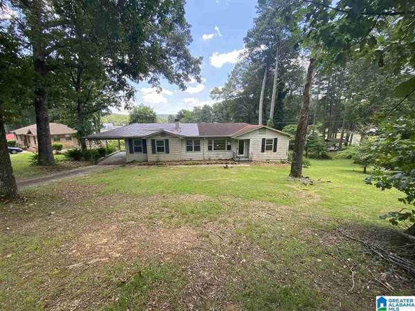 1521 2ND PLACE NW, Center Point, AL 35215