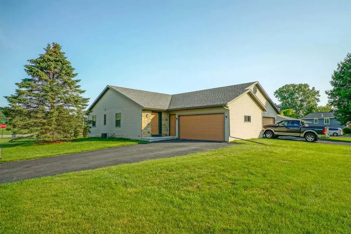 Black Earth, WI 53515,2000 Stephanie Ct