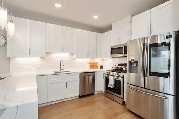 Union City, NJ 07087,306 NEW YORK AVE  #202