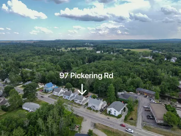 Rochester, NH 03867,97 Pickering RD