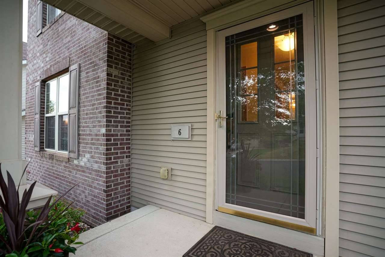 Madison, WI 53719,6 Crawling Stone Cir