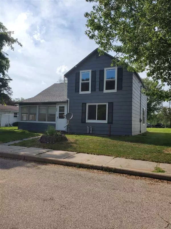 Woodman, WI 53827,405 Spencer St