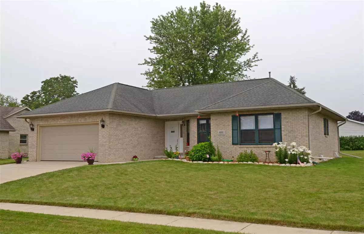 Watertown, WI 53094,600 Woodbridge TR