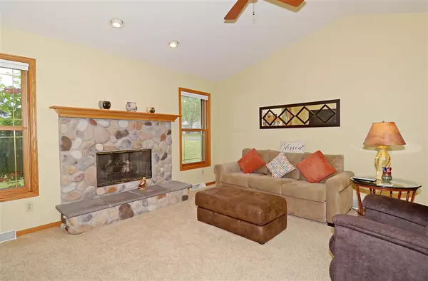 Watertown, WI 53094,600 Woodbridge TR