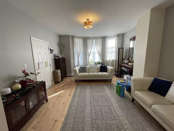 Union City, NJ 07087-6985,304 47TH ST