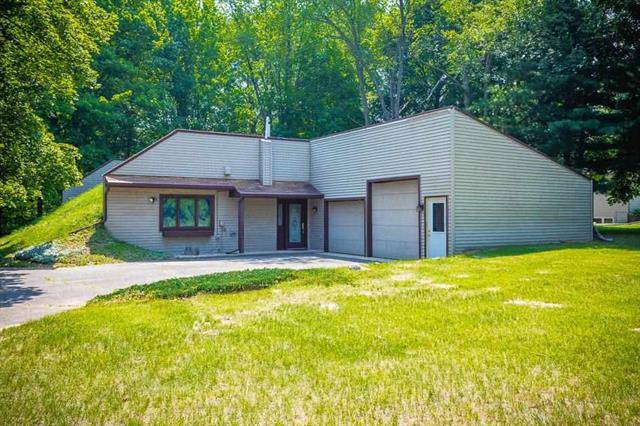 1001 N DEARING RD, Parma, MI 49269