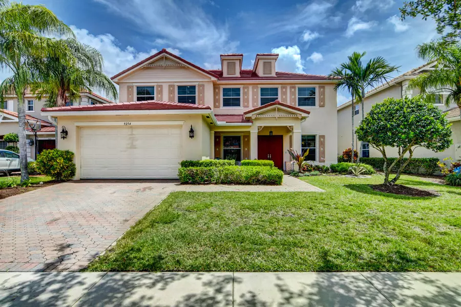 9254 Plantation Estates DR, Royal Palm Beach, FL 33411