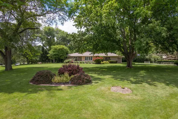 Brookfield, WI 53045,18415 Countryside Ct