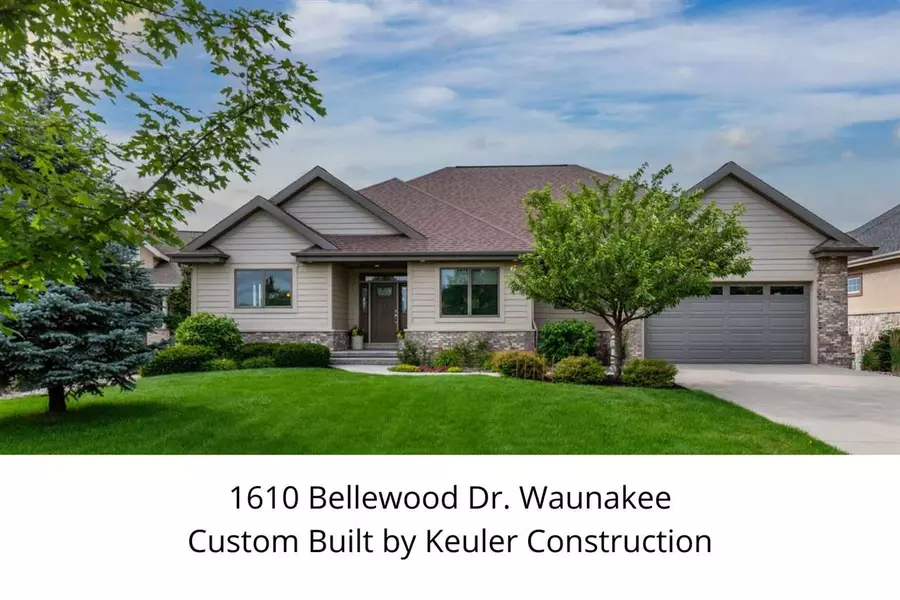 1610 Bellewood Dr, Waunakee, WI 53597