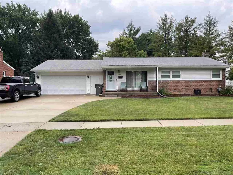 23876 Demley, Clinton Township, MI 48035