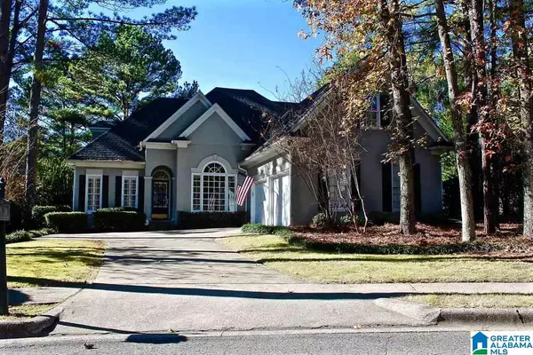 1033 LAKE POINT LANE, Hoover, AL 35244