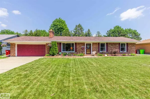 25309 Saint Christopher, Harrison Twp, MI 48045