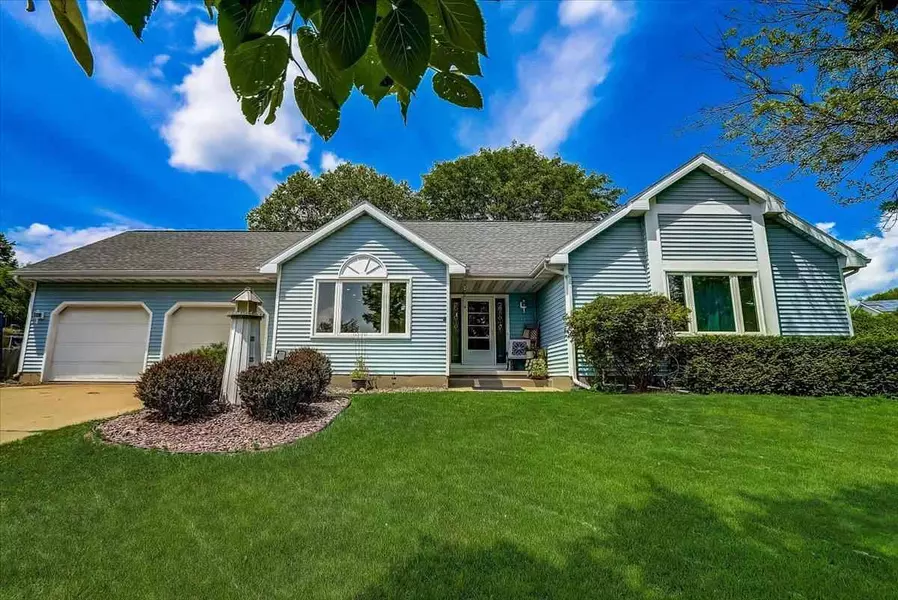 3218 Prairie Rd, Madison, WI 53719