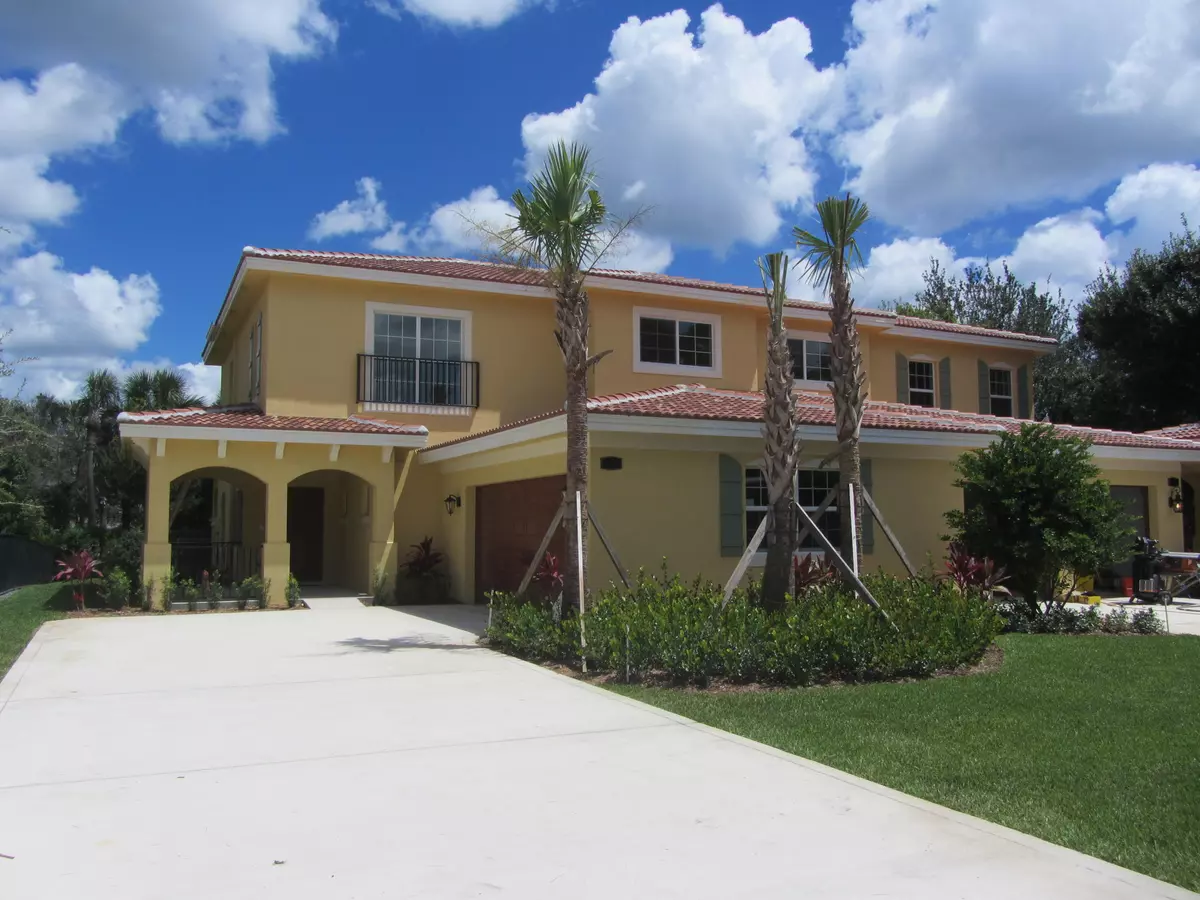 Jupiter, FL 33458,125 White Wing LN