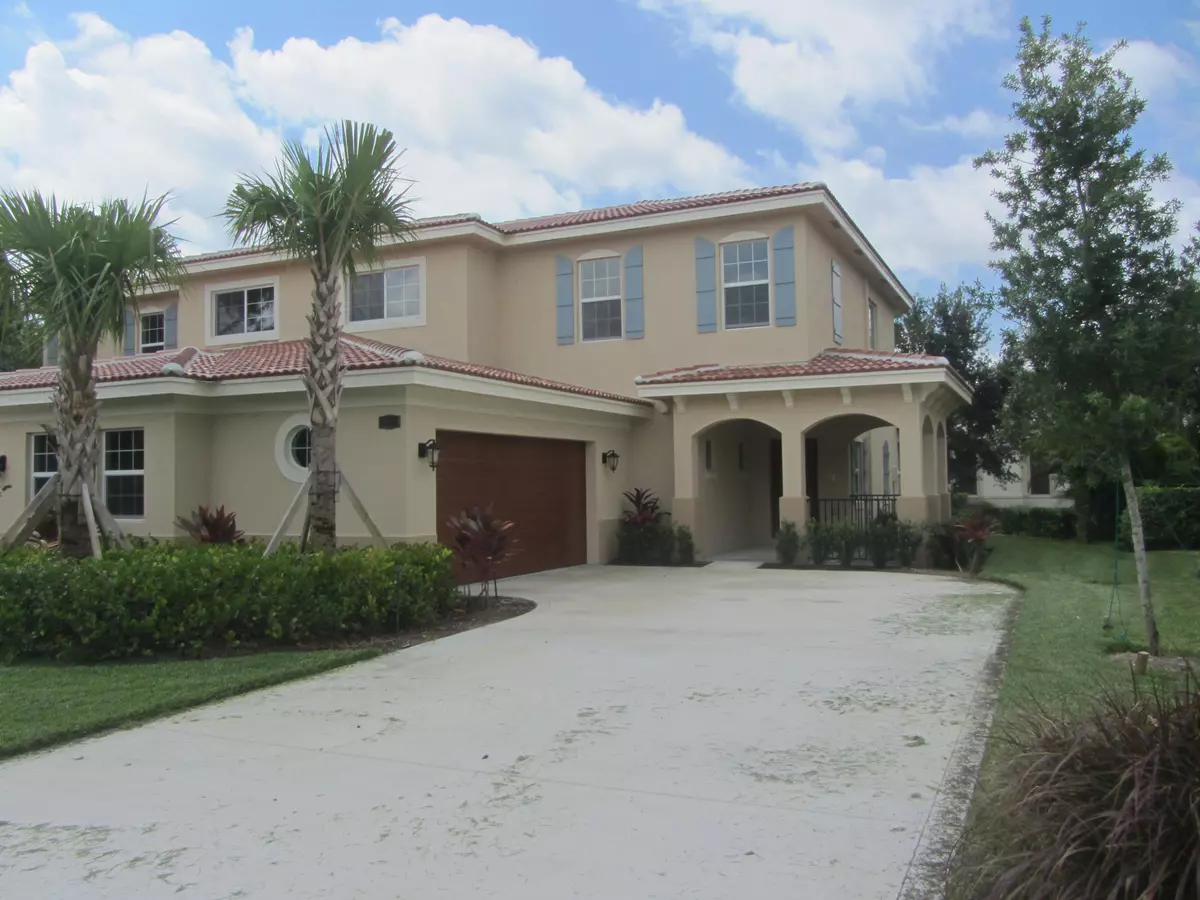 Jupiter, FL 33458,124 White Wing LN