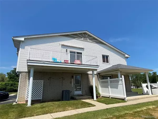 Gibraltar, MI 48173,30379 WINDSOR UNIT 32