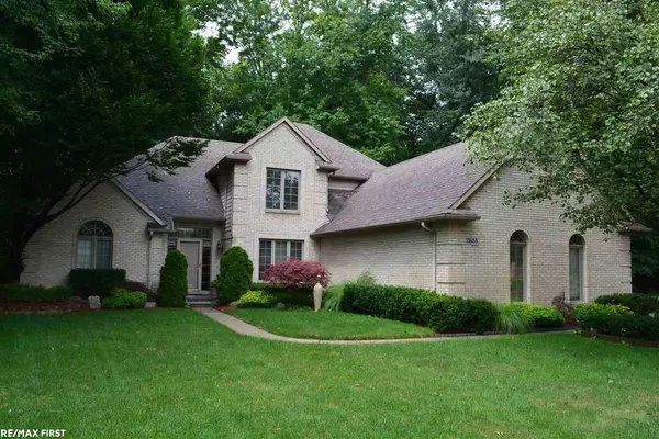 11653 Cedarwood, Shelby Twp, MI 48315