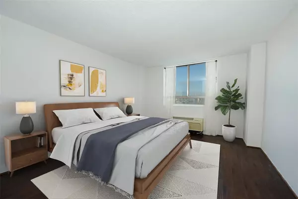 Union City, NJ 07087,100 MANHATTAN AVE #1207