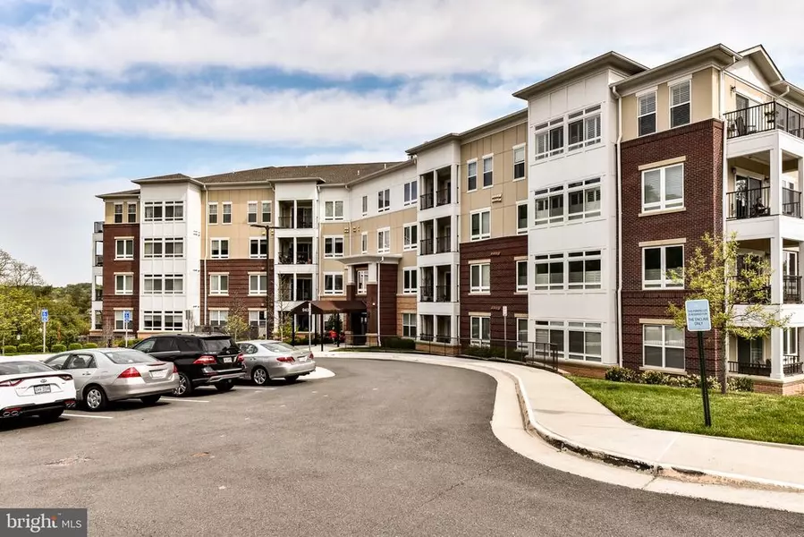 9430 SILVER KING CT #209, Fairfax, VA 22031