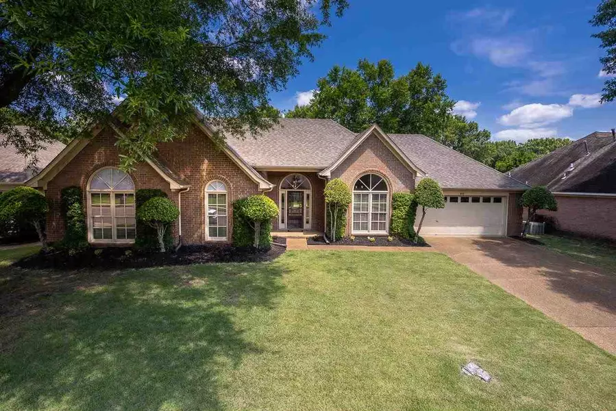 852 JOE DR, Collierville, TN 38017