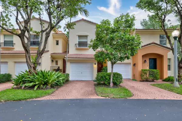 2912 Deer Creek Country Club BLVD, Deerfield Beach, FL 33442