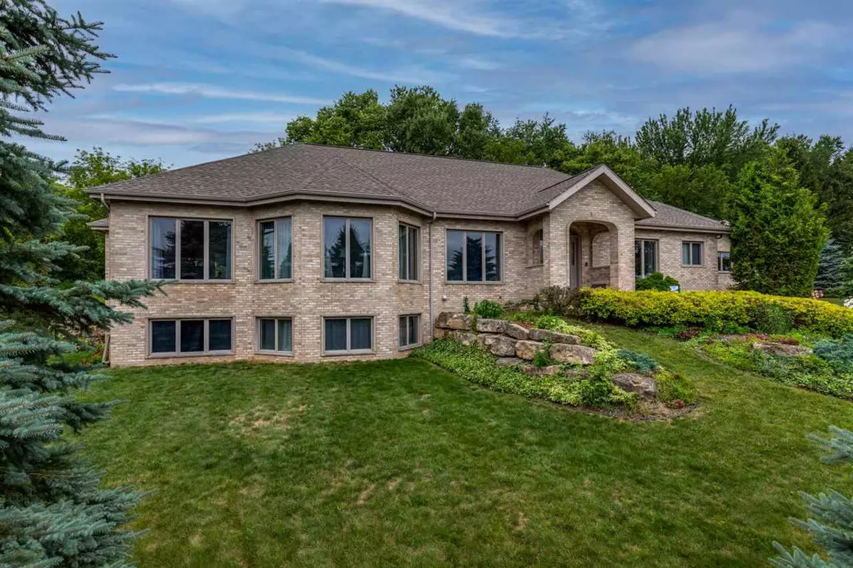 Verona, WI 53593,3875 Cardinal Point Tr