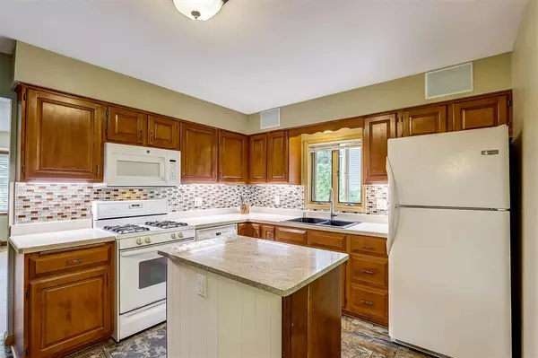 Madison, WI 53716,4613 Steinhauer Tr