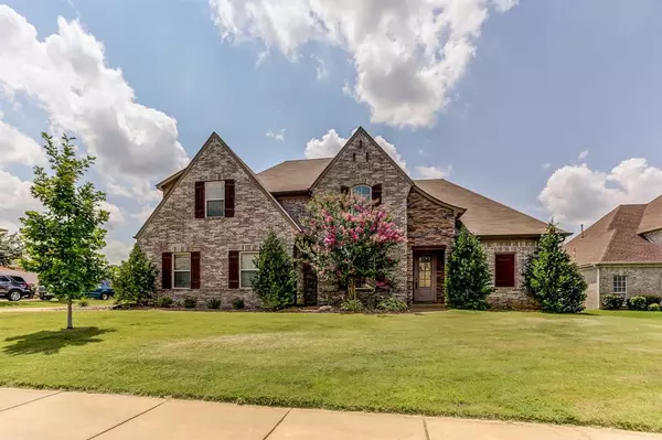 5153 MELISSA WOODS DR, Bartlett, TN 38135