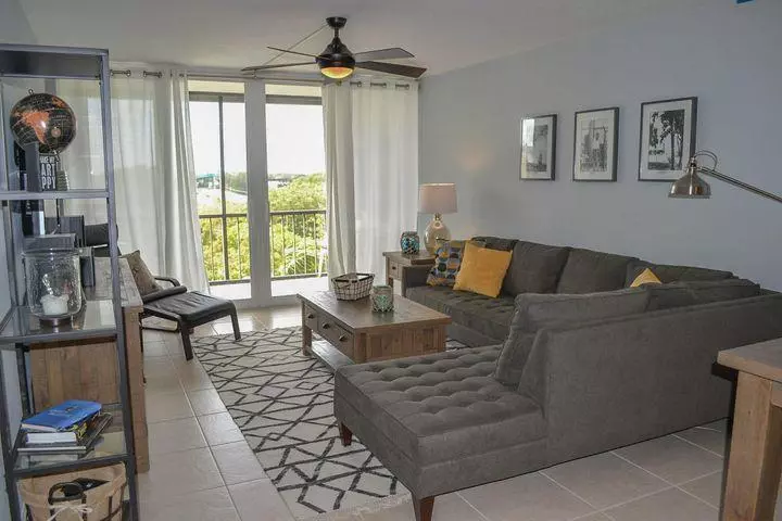 20 Royal Palm WAY 606, Boca Raton, FL 33432