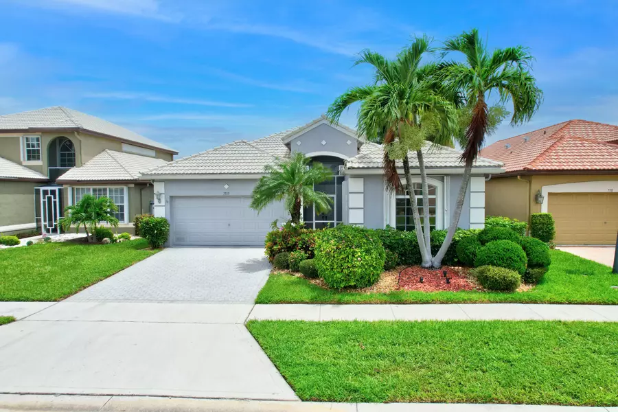 7717 Monarch CT, Delray Beach, FL 33446