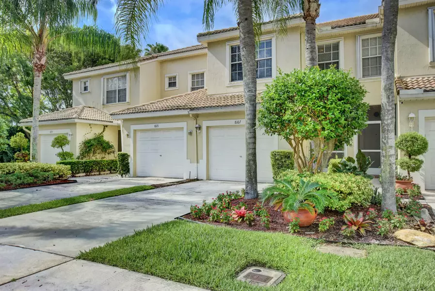 8167 Bellagio LN, Boynton Beach, FL 33472