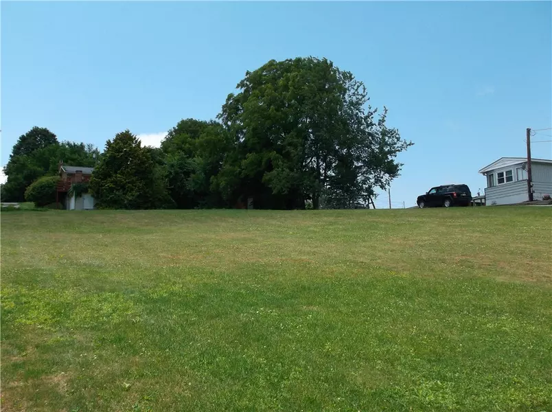 Lot 2 LONG DRIVE, New Eagle, PA 15067