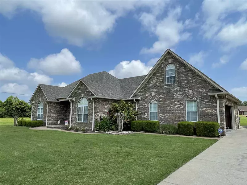 131 WILLOW CREEK DR, Ripley, TN 38063