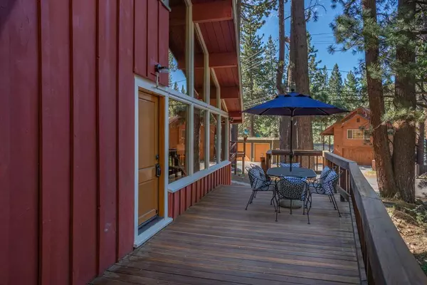 Truckee, CA 96161,13584 Moraine Road