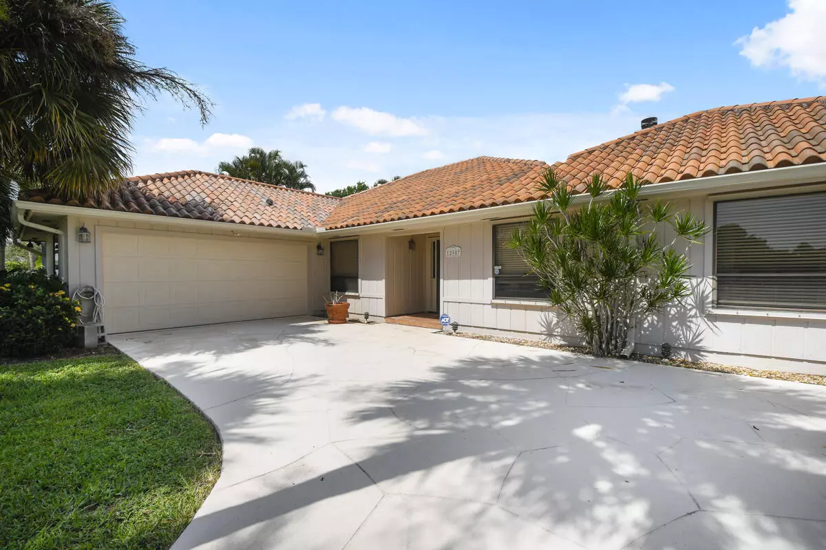 Palm Beach Gardens, FL 33410,12907 N Normandy WAY