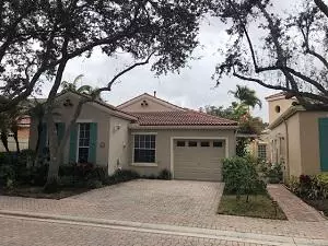 18 Via Verona, Palm Beach Gardens, FL 33418