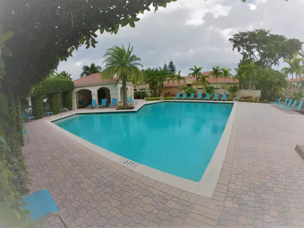 Palm Beach Gardens, FL 33418,34 Via Verona