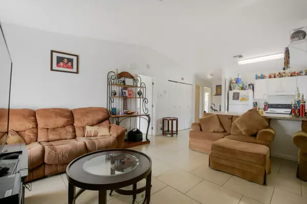 Riviera Beach, FL 33404,2341 Avenue Z Unit B