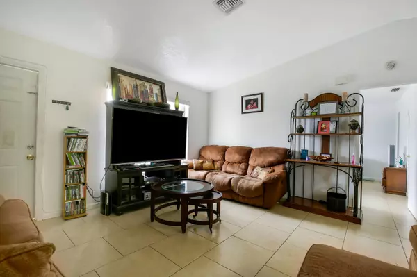 Riviera Beach, FL 33404,2341 Avenue Z Unit B