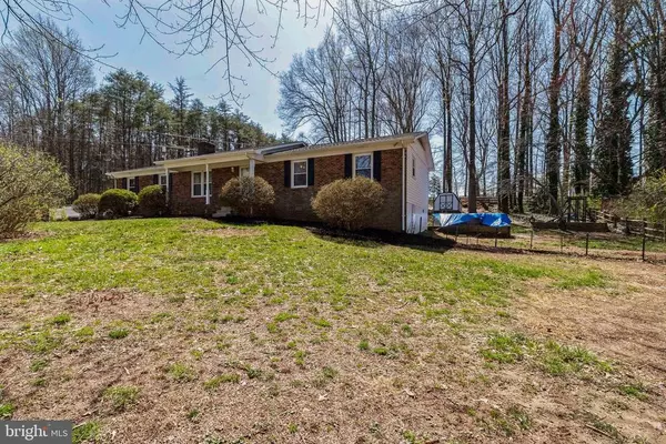 113 DUNBAR DR, Stafford, VA 22556