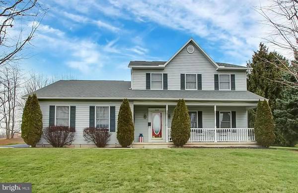 335 LAUREL LN, Waynesboro, PA 17268