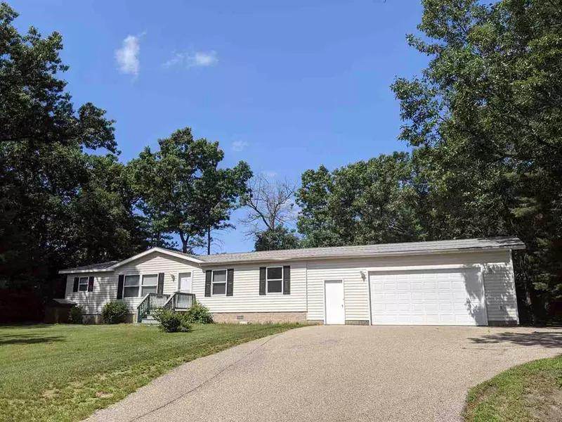 1815 13th Ave, Friendship, WI 53934