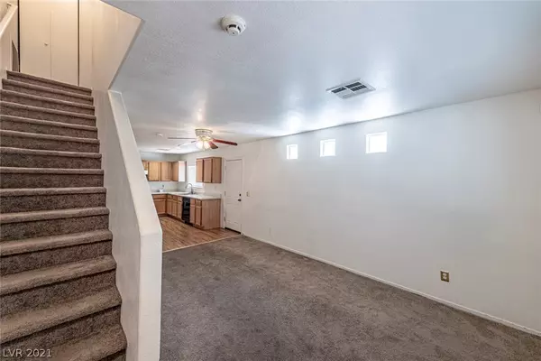 Las Vegas, NV 89156,2266 Hidden View Street