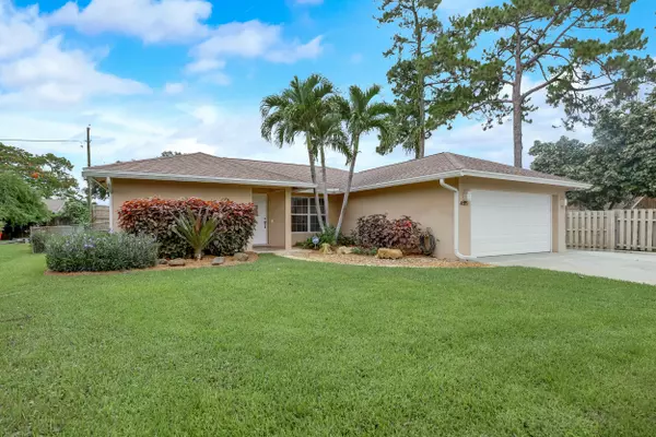 Lake Worth, FL 33463,4815 Dolphin DR