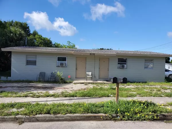 2111 Avenue  G, Fort Pierce, FL 34950