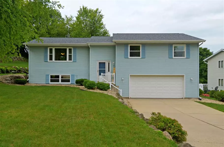 2041 Stephanie Ct, Black Earth, WI 53515