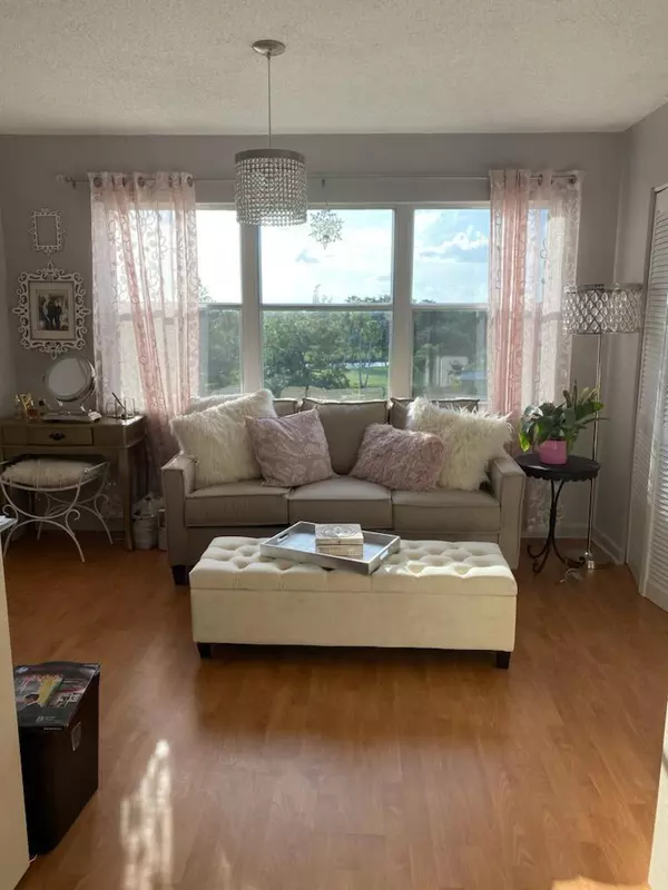 Lake Worth, FL 33467,3951 Via Poinciana 509