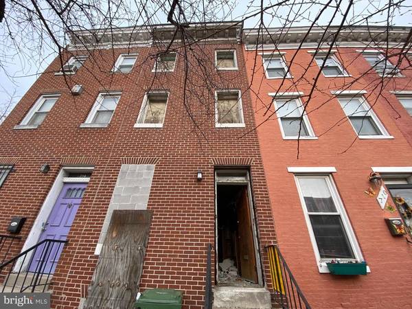 712 CUMBERLAND ST, Baltimore, MD 21217