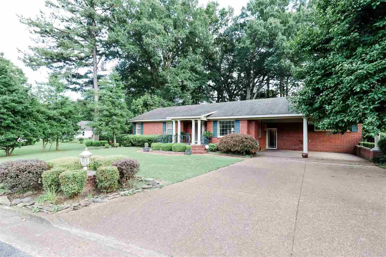 Halls, TN 38040,609 CIRCLE DR