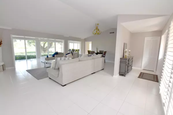 Boynton Beach, FL 33436,4417 Waxwing CT